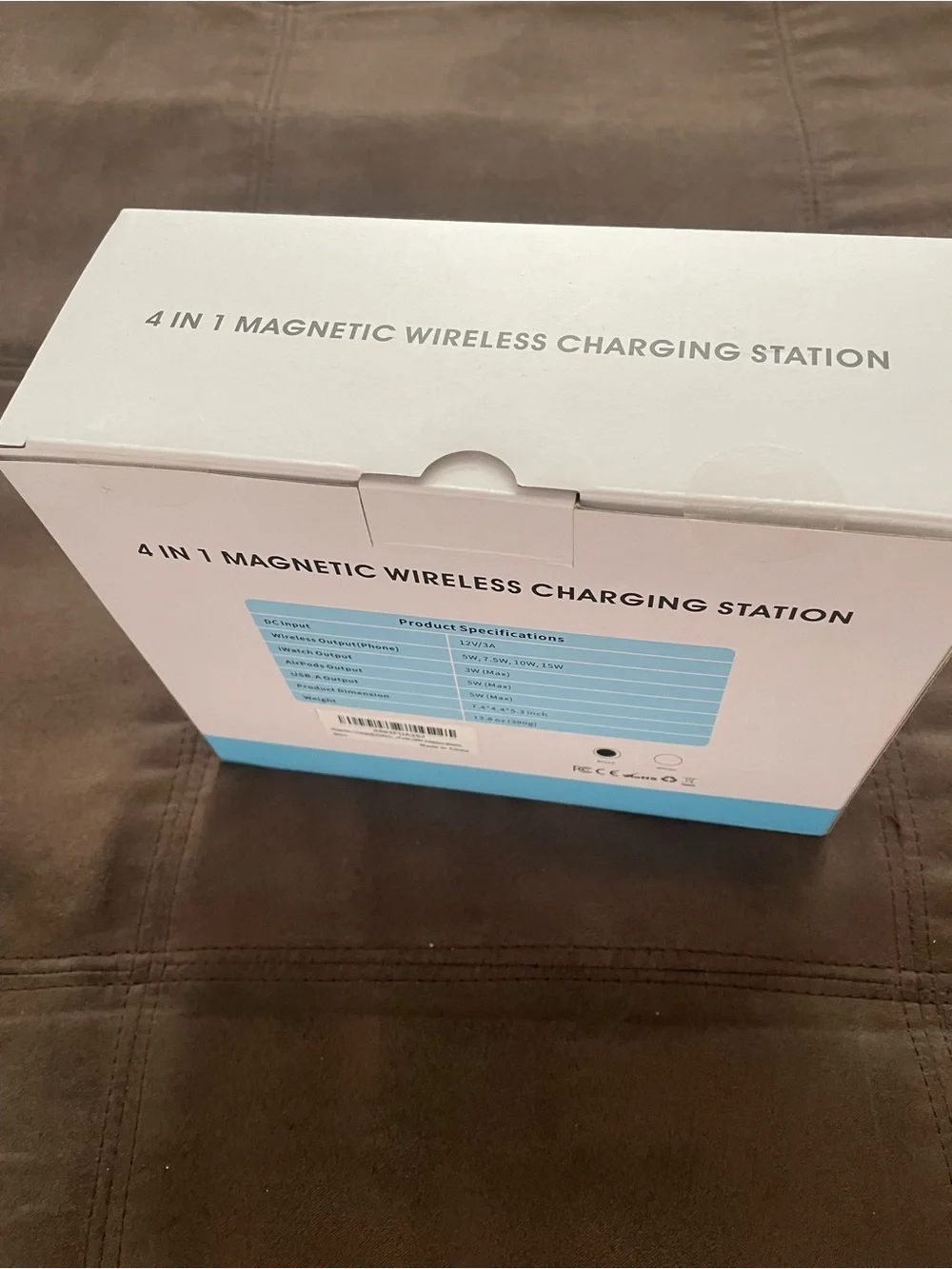4-in-1 Magnetic Wireless Charging Station - Black (never opened box)